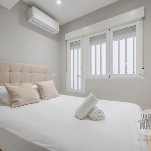 Pequeno Paraiso Para 4, En Plaza De Chueca